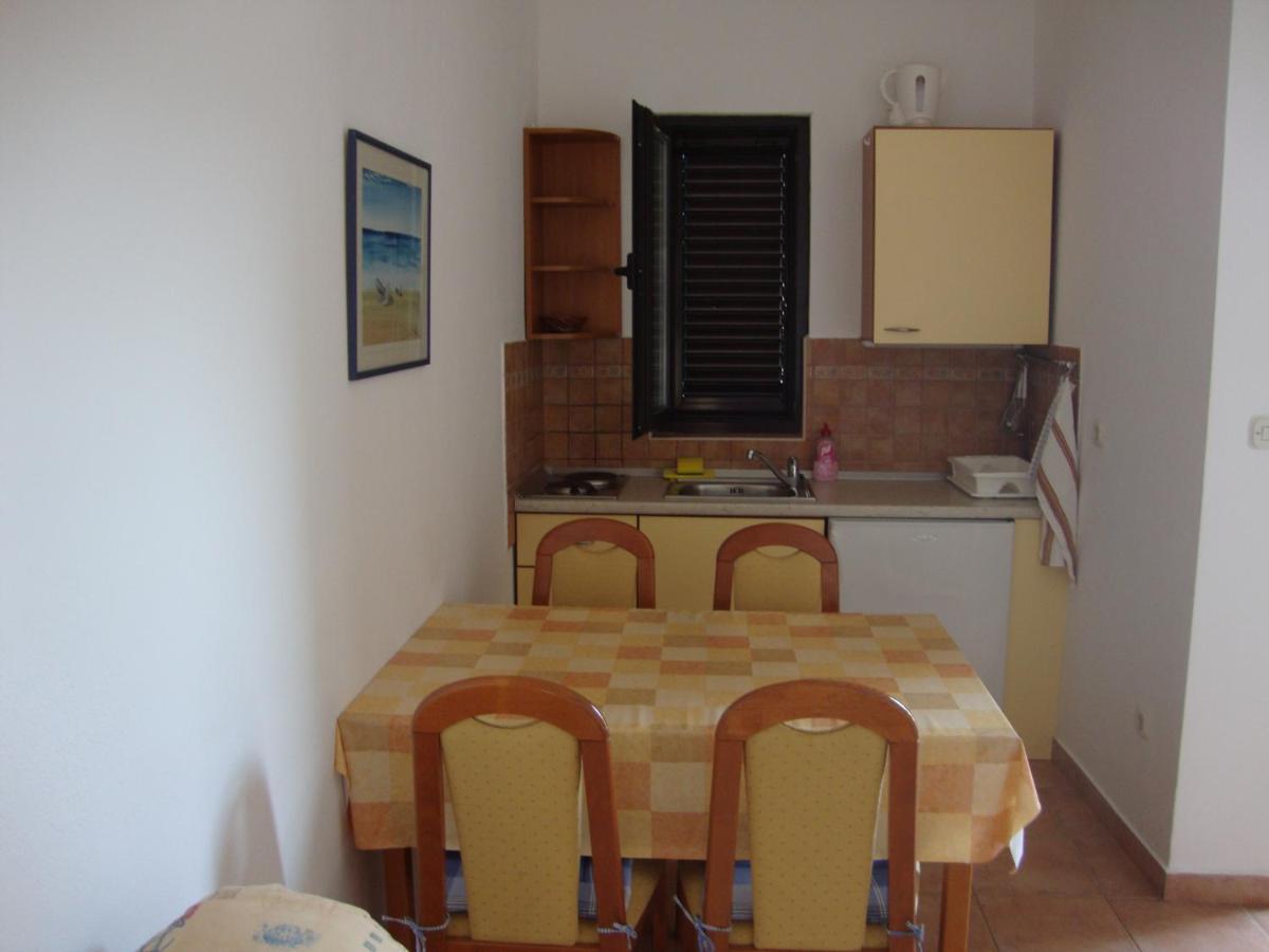 Apartmani Lavanda Pag Town Værelse billede